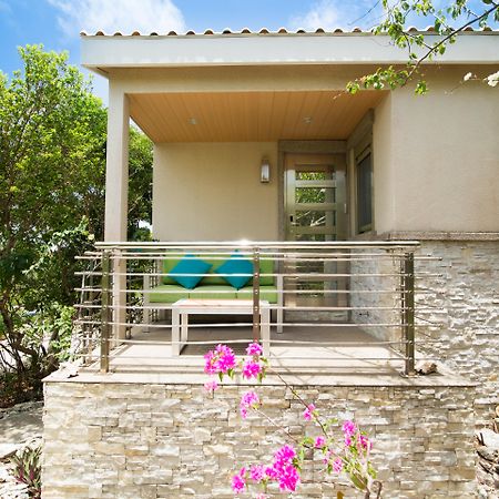 One On Marlin Resort (Adults Only) Turtle Cove Exterior photo