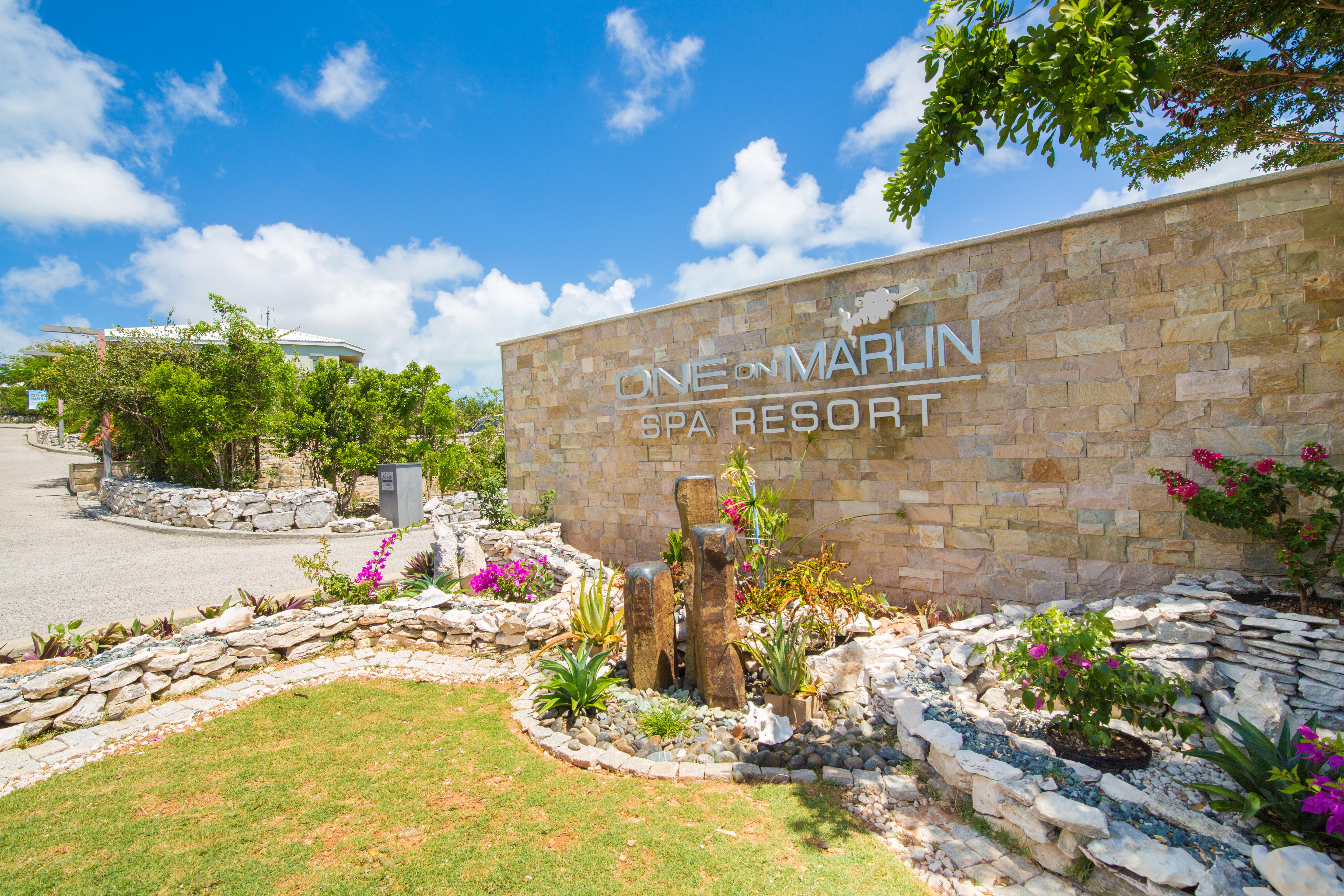 One On Marlin Resort (Adults Only) Turtle Cove Exterior photo